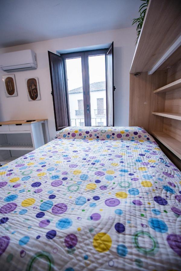 Apartamentos Puerta Del Tajo 龙达 外观 照片